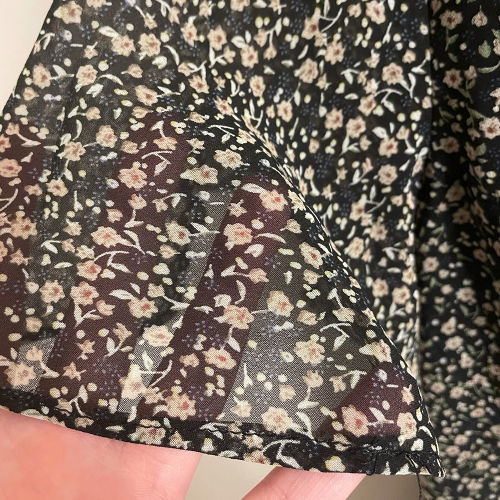 Floral Ruffled Dress - Picture 6 of 7